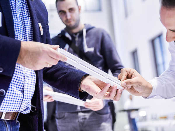 Vorträge, Präsentationen und Austausch zu aktuellen Themen der Lichttechnik, LED und modernen Leuchten